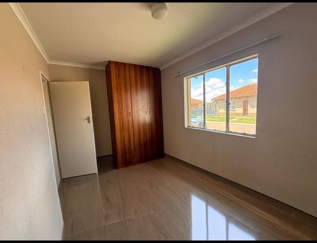 3 BEDROOM TOWNHOUSE FOR SALE IN WATERKLOOF HILL ESTATE